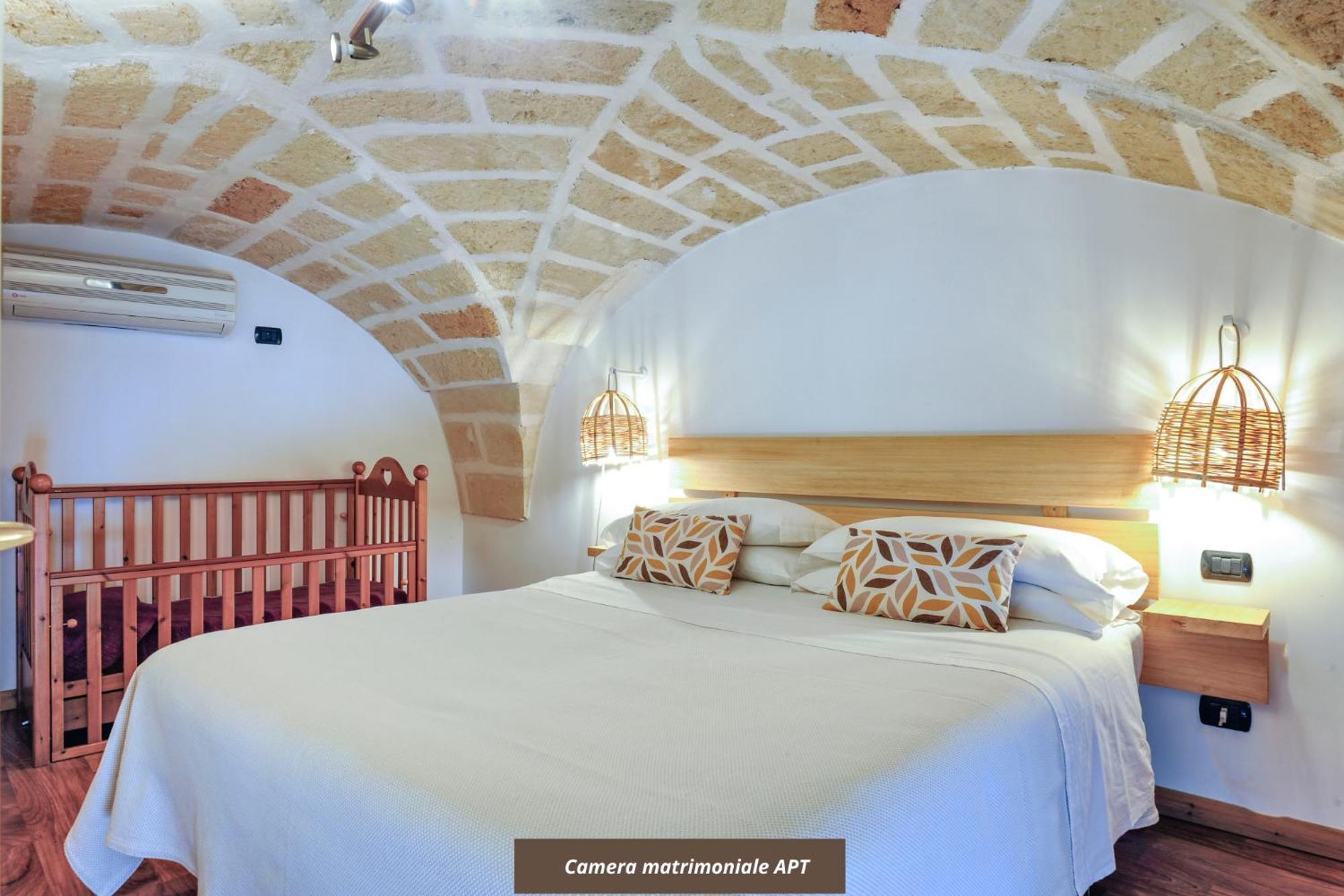 Castriota19 - Jacuzzi Room & Apartment Sit Лечче Екстер'єр фото